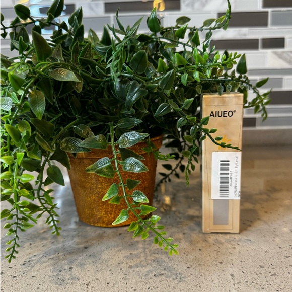 Aiueo Other - AIUEO - Mineral Sunscreen Shade Light